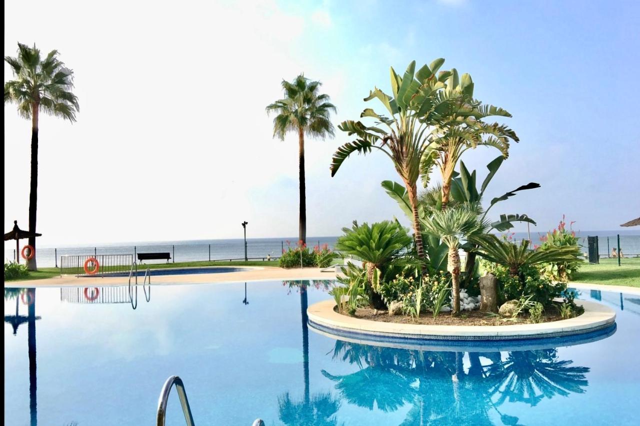 Mi Capricho 9A Beachfront- Apartment With Sea View - Costa Del Sol Sitio de Calahonda ภายนอก รูปภาพ