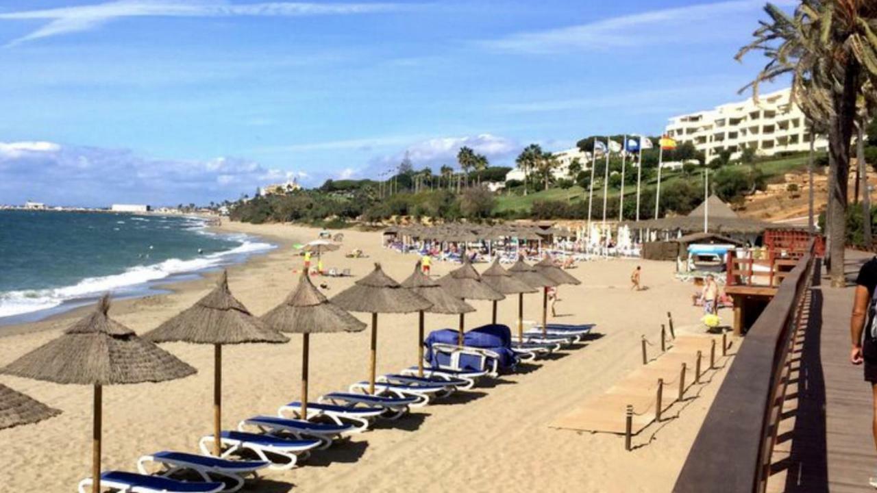 Mi Capricho 9A Beachfront- Apartment With Sea View - Costa Del Sol Sitio de Calahonda ภายนอก รูปภาพ