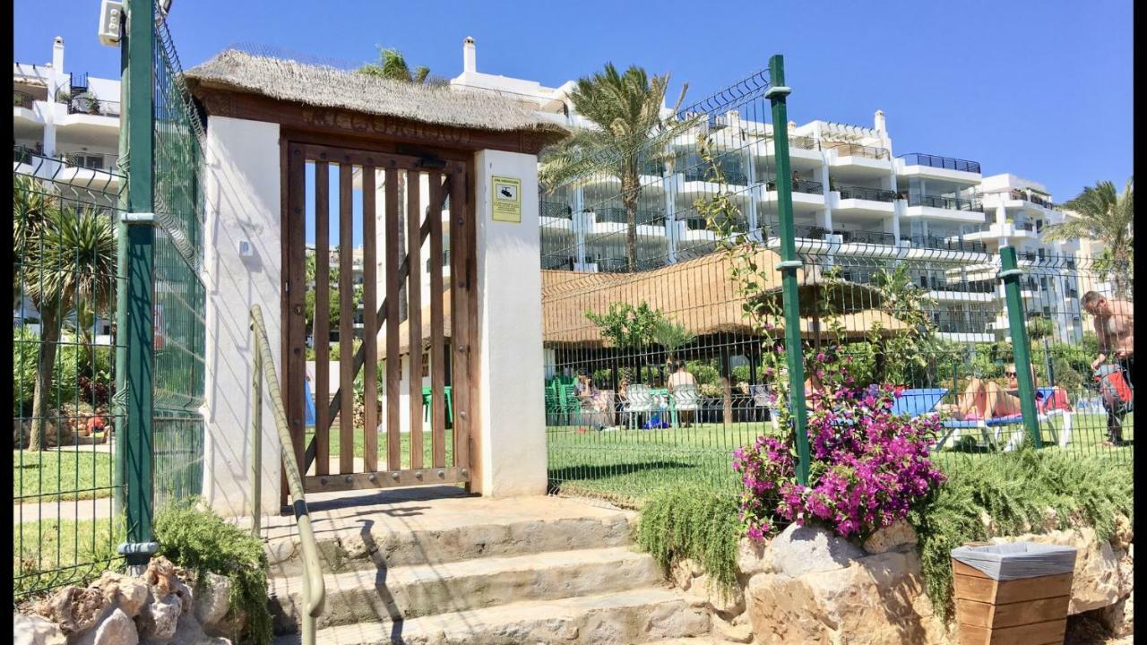 Mi Capricho 9A Beachfront- Apartment With Sea View - Costa Del Sol Sitio de Calahonda ภายนอก รูปภาพ