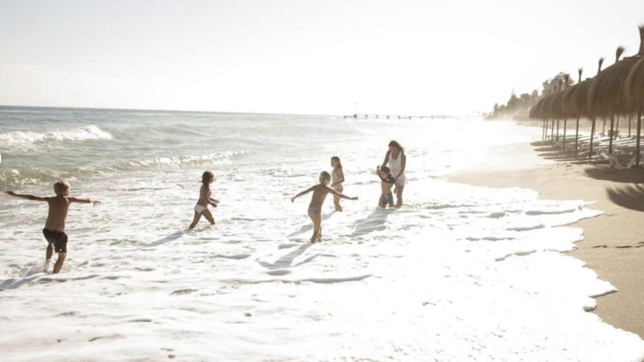 Mi Capricho 9A Beachfront- Apartment With Sea View - Costa Del Sol Sitio de Calahonda ภายนอก รูปภาพ